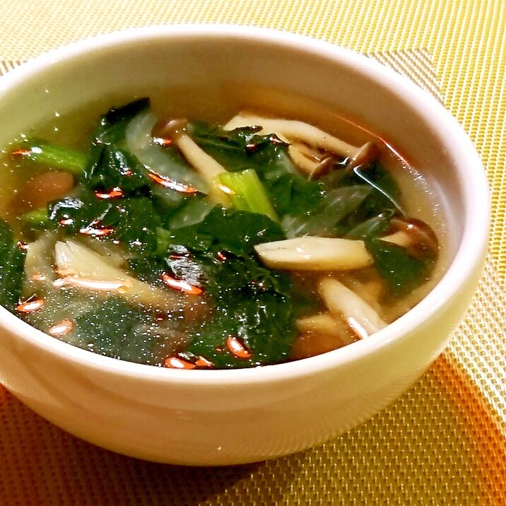 ほうれん草としめじの中華風スープ レシピ 作り方 By メリッコ 楽天レシピ